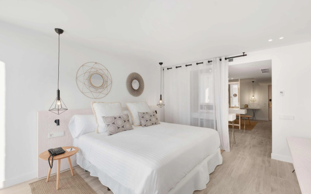 Barceló Portinatx - Adults Only