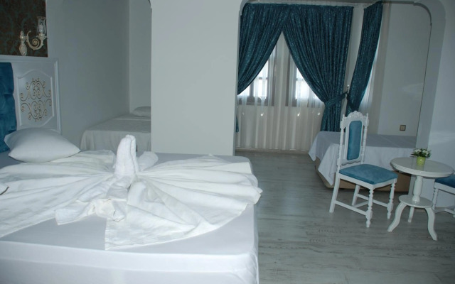 Urcu Hotel