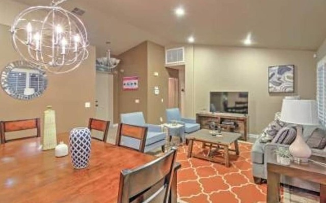 Updated 4BR Home in Palm Desert