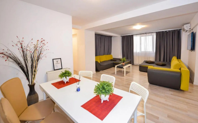 Pierre Cardin Deluxe Apartment With Terrace by Magniflex