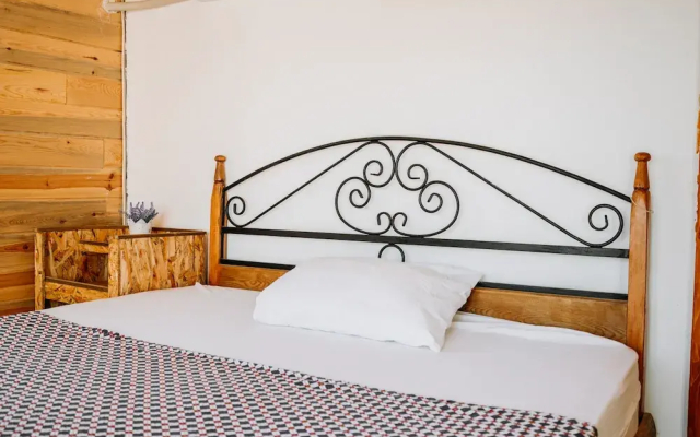 Laradi Otel