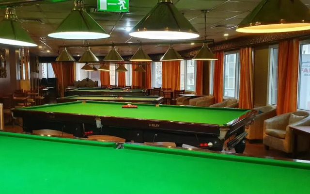 Kings Square Hotel