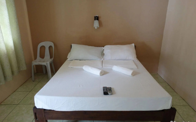 Whites and Greens Beach Resort