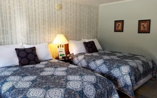 White Mountain Motel And Cottages