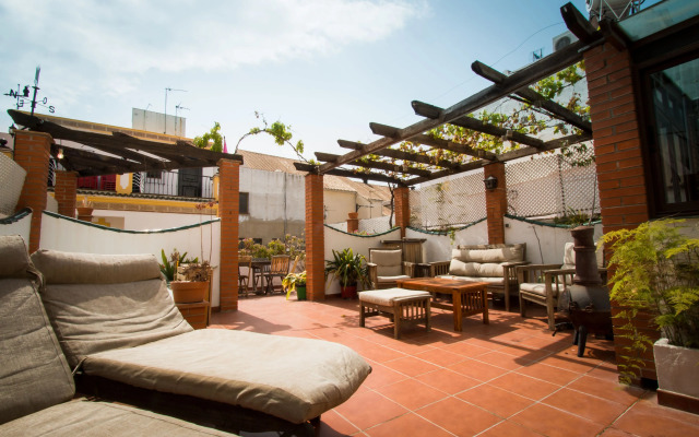 Holidays2Malaga Train Station Area Apartments