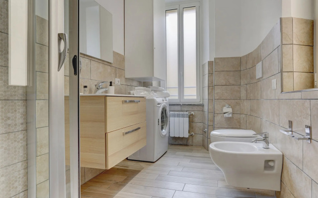 APPARTAMENTO SANTI QUATTRO 1 e 2 - COLOSSEO