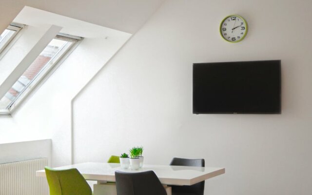 Modern Apartment in The Heart of Vienna 3,1