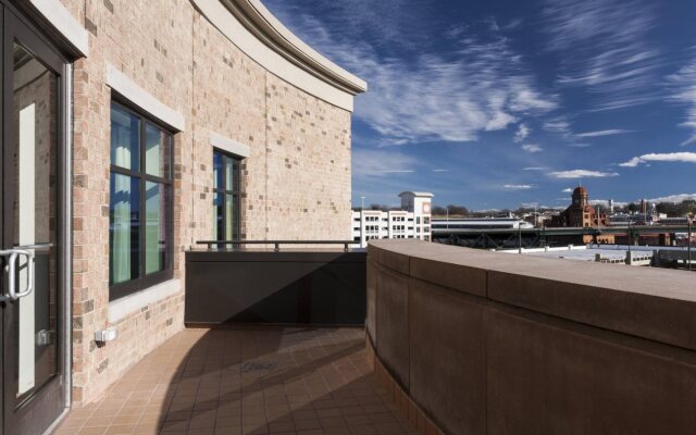 Residence Inn by Marriott Richmond Downtown