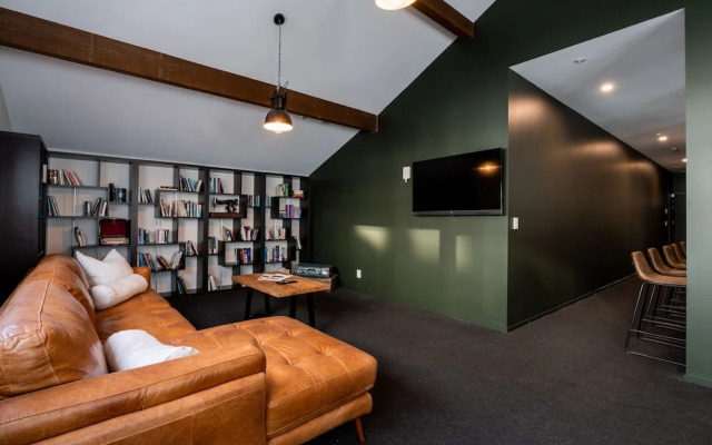 The Cobbler Hotel