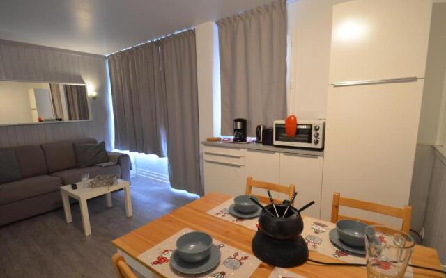 Appartement Les Menuires, 1 pièce, 4 personnes - FR-1-452-2