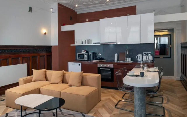 Trueman Court Luxury Apartamens