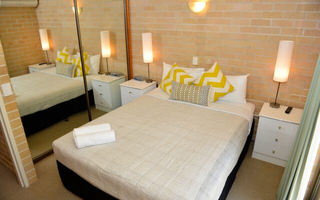 Noosa Village River Resort