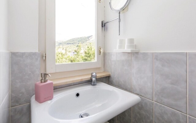 Nice Home in Barbat With Wifi and 2 Bedrooms