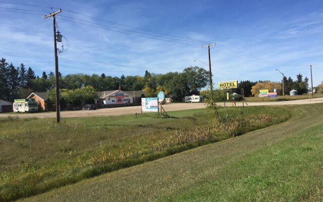 Theodore Motor Hotel