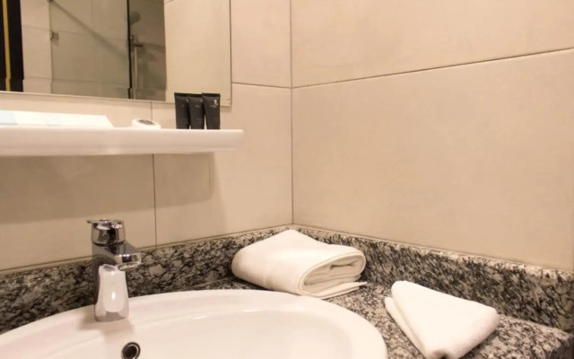 Parkside Plaza Hotel - Muscat