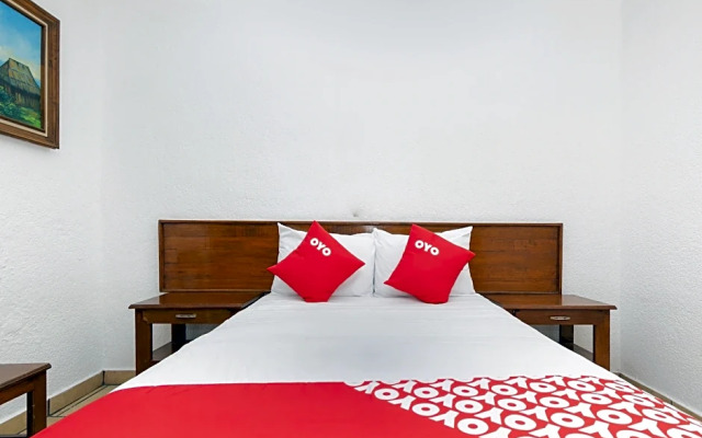 OYO Hotel Continental