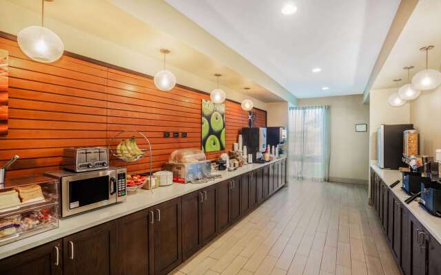 La Quinta Inn & Suites by Wyndham Beeville
