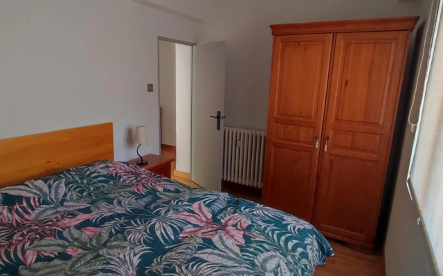 Apartamento en zona céntrica y tranquila.