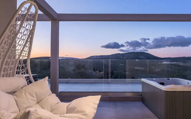 Myzith Luxury Suites