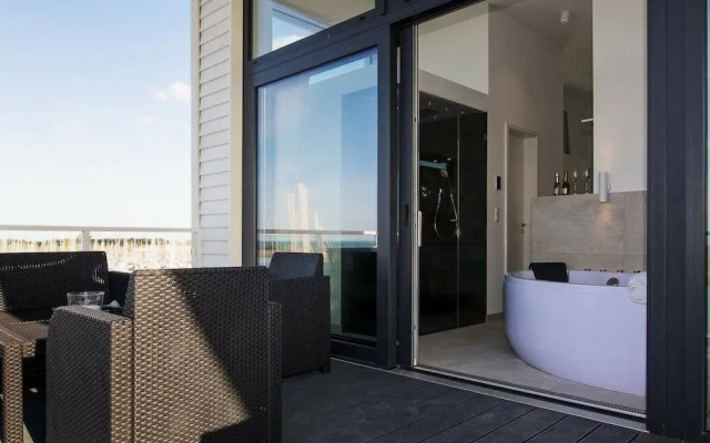6 person holiday home in Wendtorf