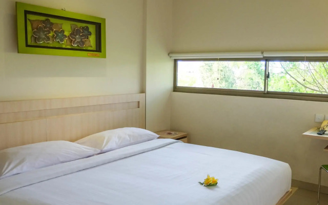 J Hotel Kuta
