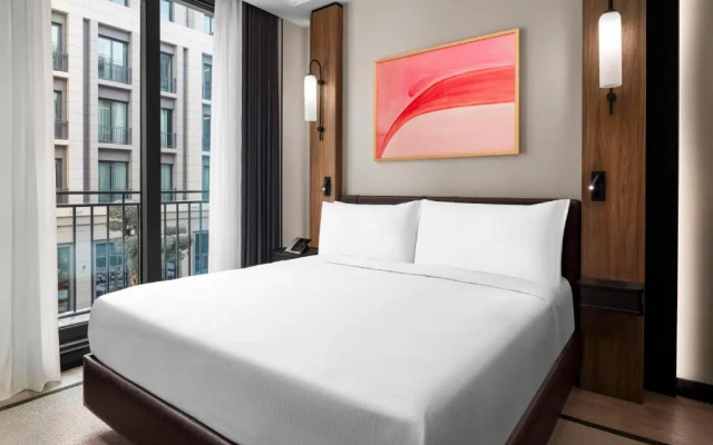 Altunizade Suites Istanbul, Curio Collection by Hilton