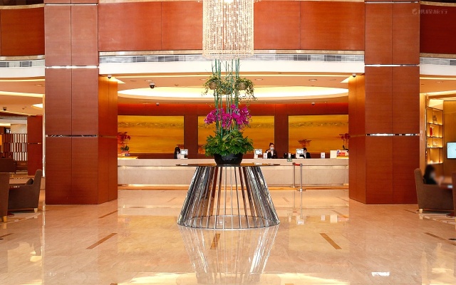 New World Wuhan Hotel