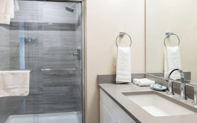 Atlantic Station-12S