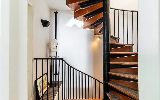 Stylish Mews Home in Kensington