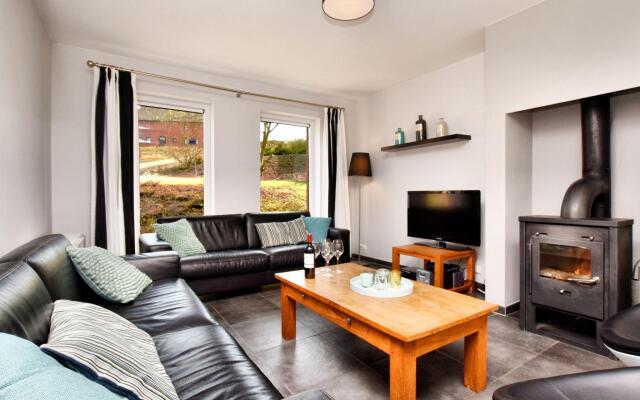 Charming Holiday Home in Durbuy With Sauna