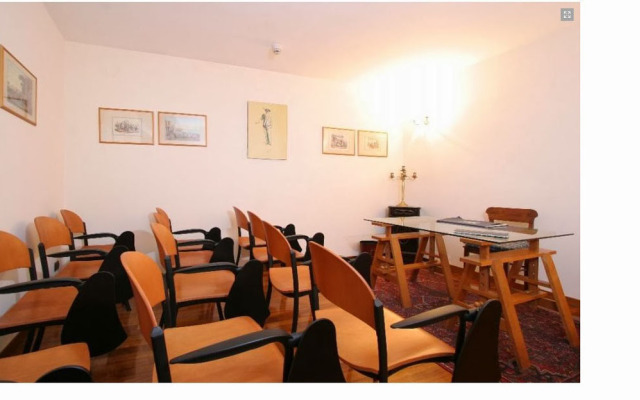 Hotel Suite Ares