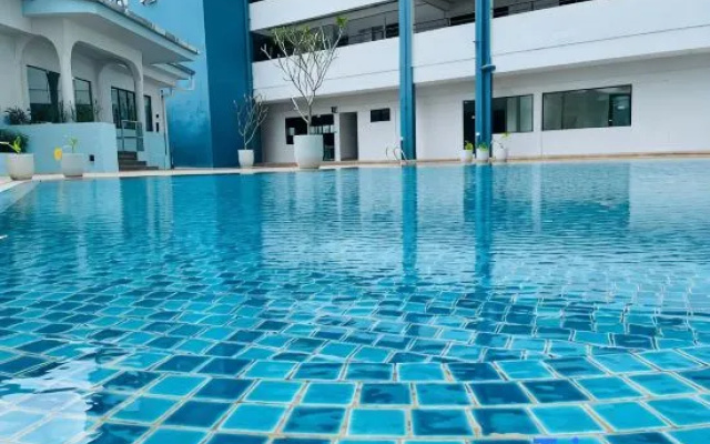 Mutiara Melaka Beach Resort by Minso – Pool – Alor Gajah