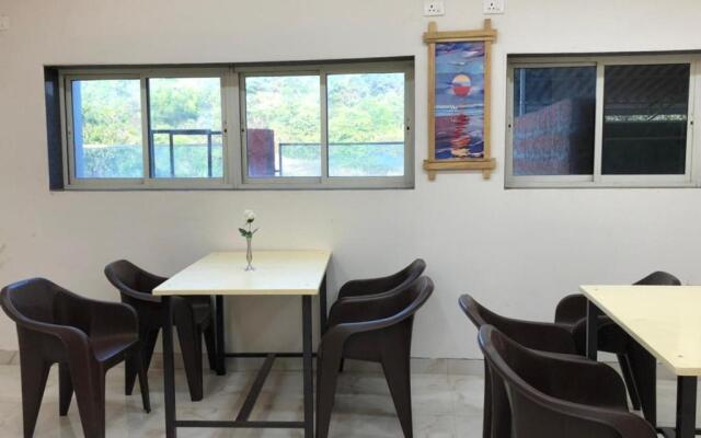 Hotel Volga Residency