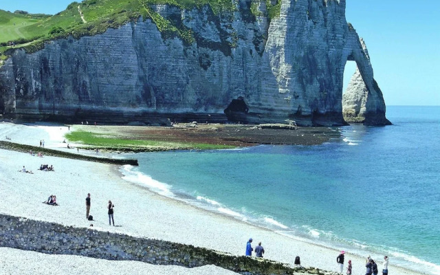 Apartment in Normandy Near Pebble Beach