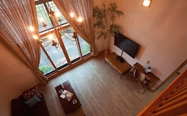 Yangyang Santa Hill Pension