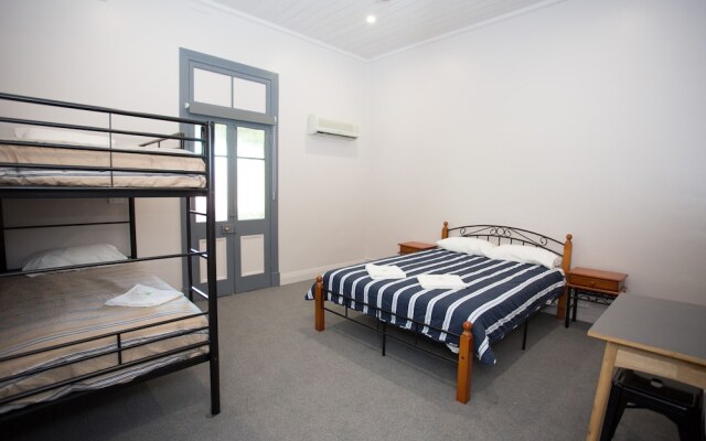 Australian Hotel Grafton