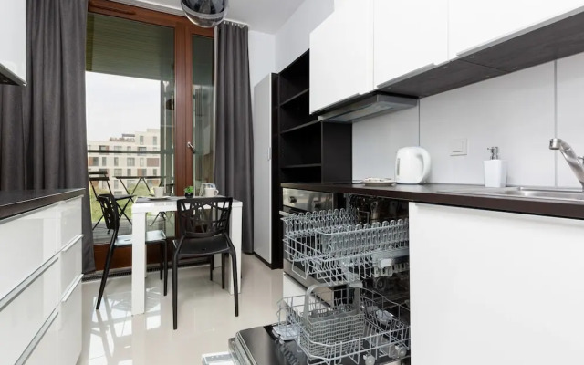 Studio Kolejowa Warsaw by Renters