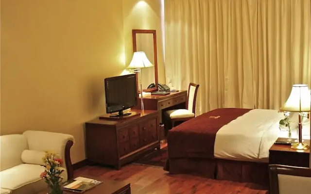Trianon Royal Hotel