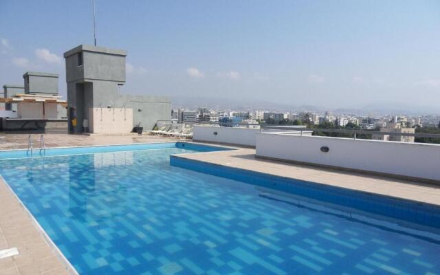 Eden Beach Apartment 611