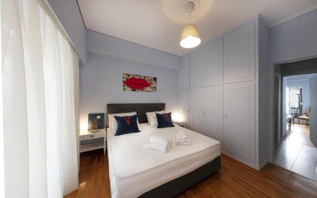 Spacious 3 Bedroom apt near Acropolis museum