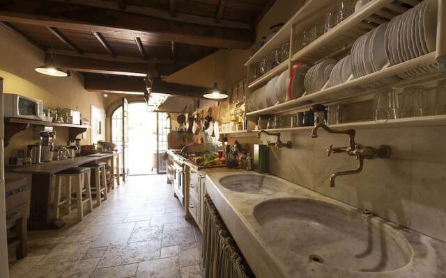 Mulino Cintoia Chianti Toscana Pool, Sauna and Jacuzzi Experience