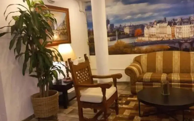 Mosaic House Hotel