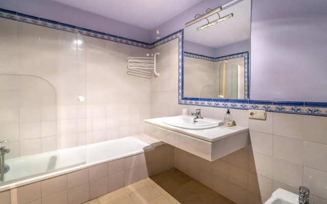 Spacious apartment in Marbella
