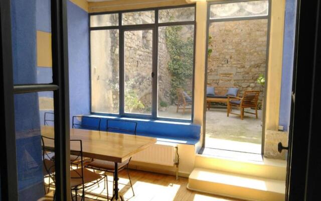 Appartement au coeur du village- Ref12