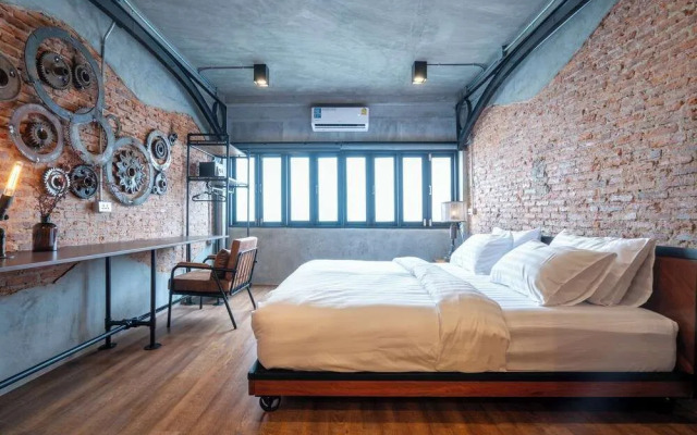 House of Machine Boutique Hotel