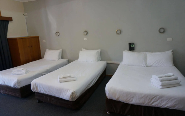 Gosford Inn Motel