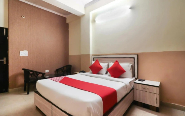 Royal Residency by OYO Rooms