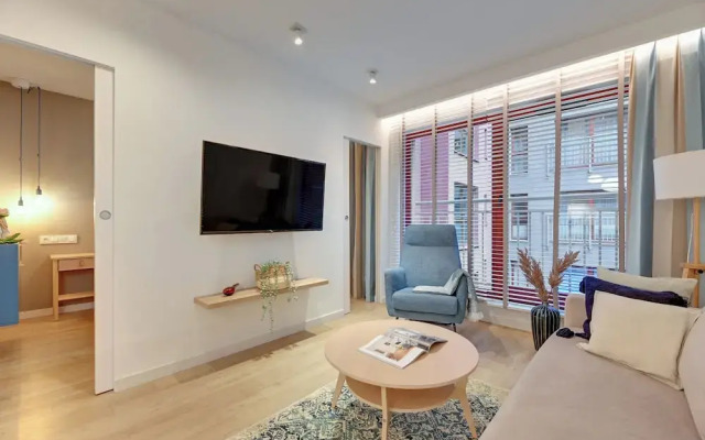 Downtown Apartments Waterlane Island - Riverview Pool, SPA, Gym & Parking