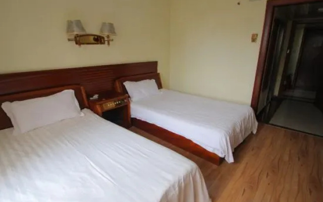 Pinghan Hostel