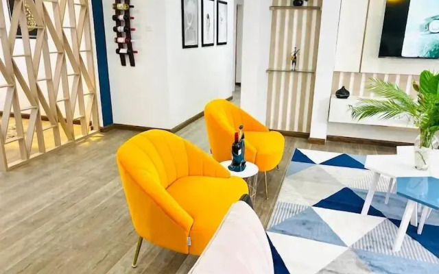 1677 Mayfair Apartment